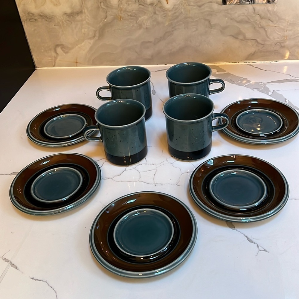 Arabia MERI Finland Scandinavian 9 piece Cups and Saucers set